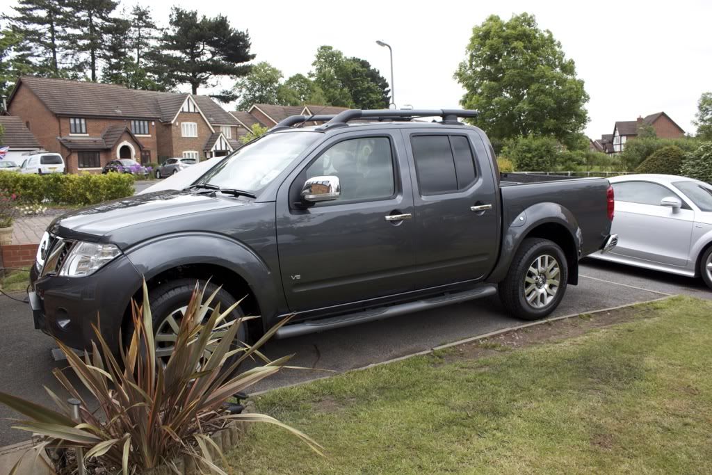 Nissan navara tailgate seal #5