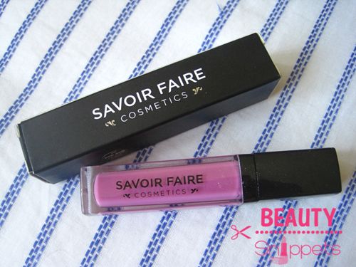 Savoir Faire lipgloss in Bon-Bon Savoir Faire lipgloss in Bon-Bon