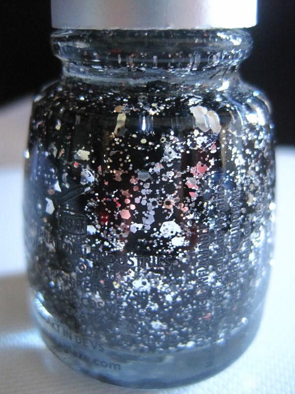 China Glaze Glitz'n Pieces China Glaze Glitz'n Pieces