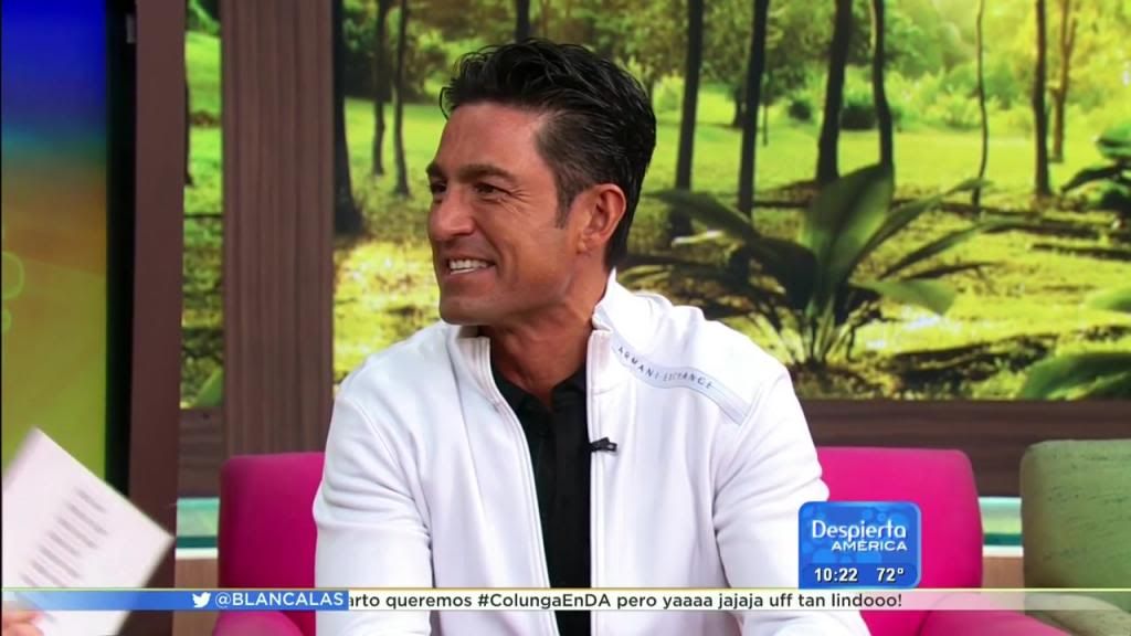  photo 140409_2920635_Fernando_Colunga_esta_a_oscuras_en_las_redes_1397063588_20000759_zpsb69d0e6d.jpg