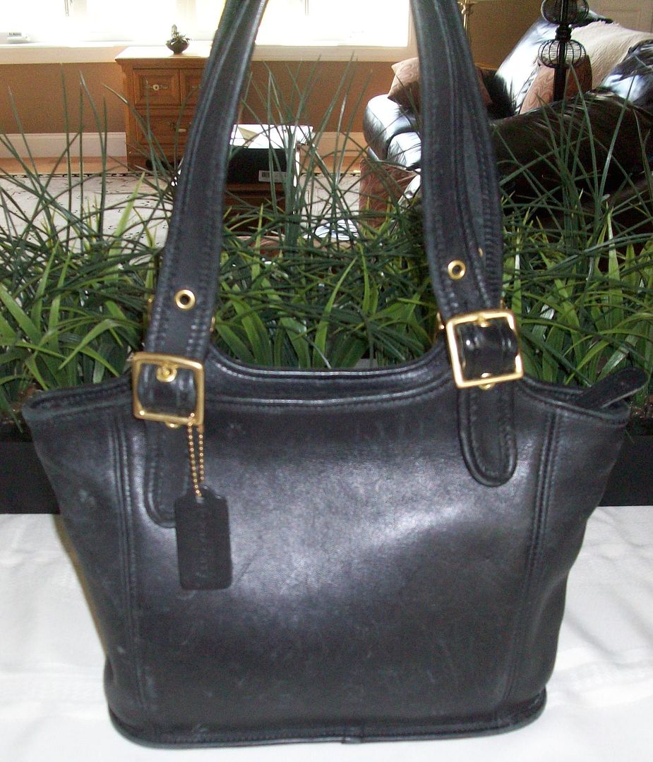 9086 Legacy Small Shopper leather black front photo 100_7862_zps169151f1.jpg