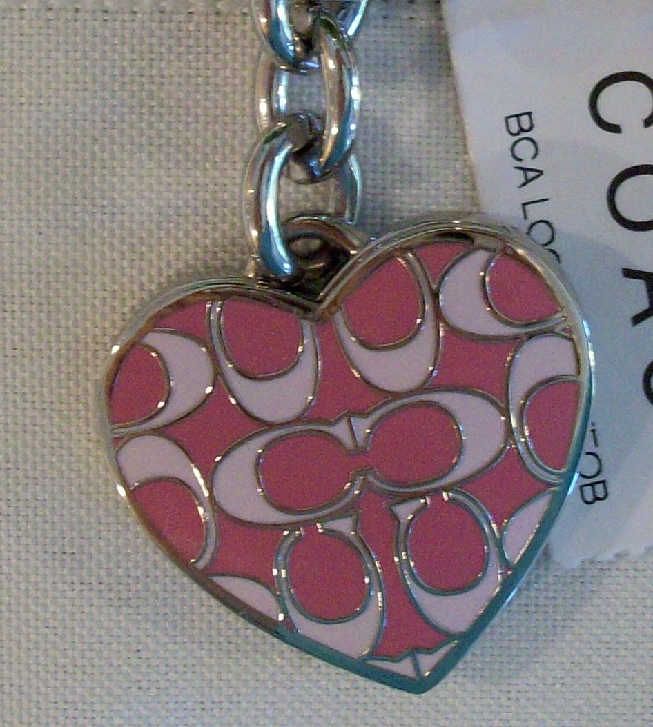 92363 bca locket front close