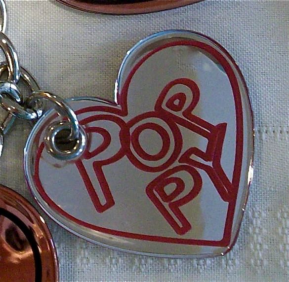 92737 pop poppy heart ospinner heart