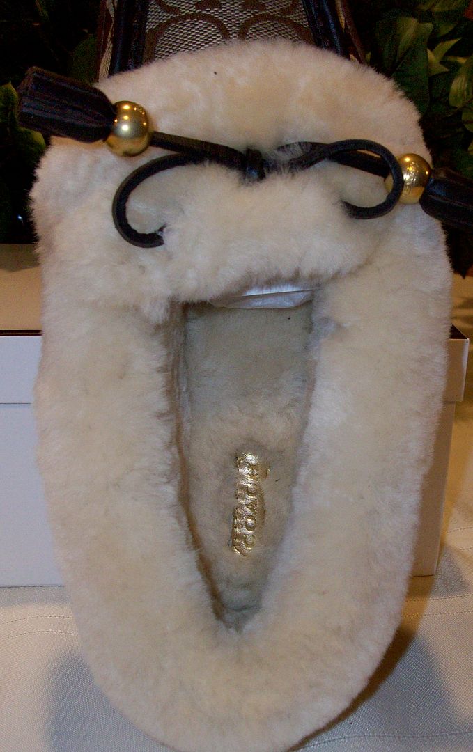 fiona signature shearling slippers khaki insole