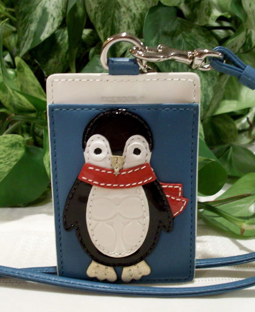 60572 penguin lanyard front