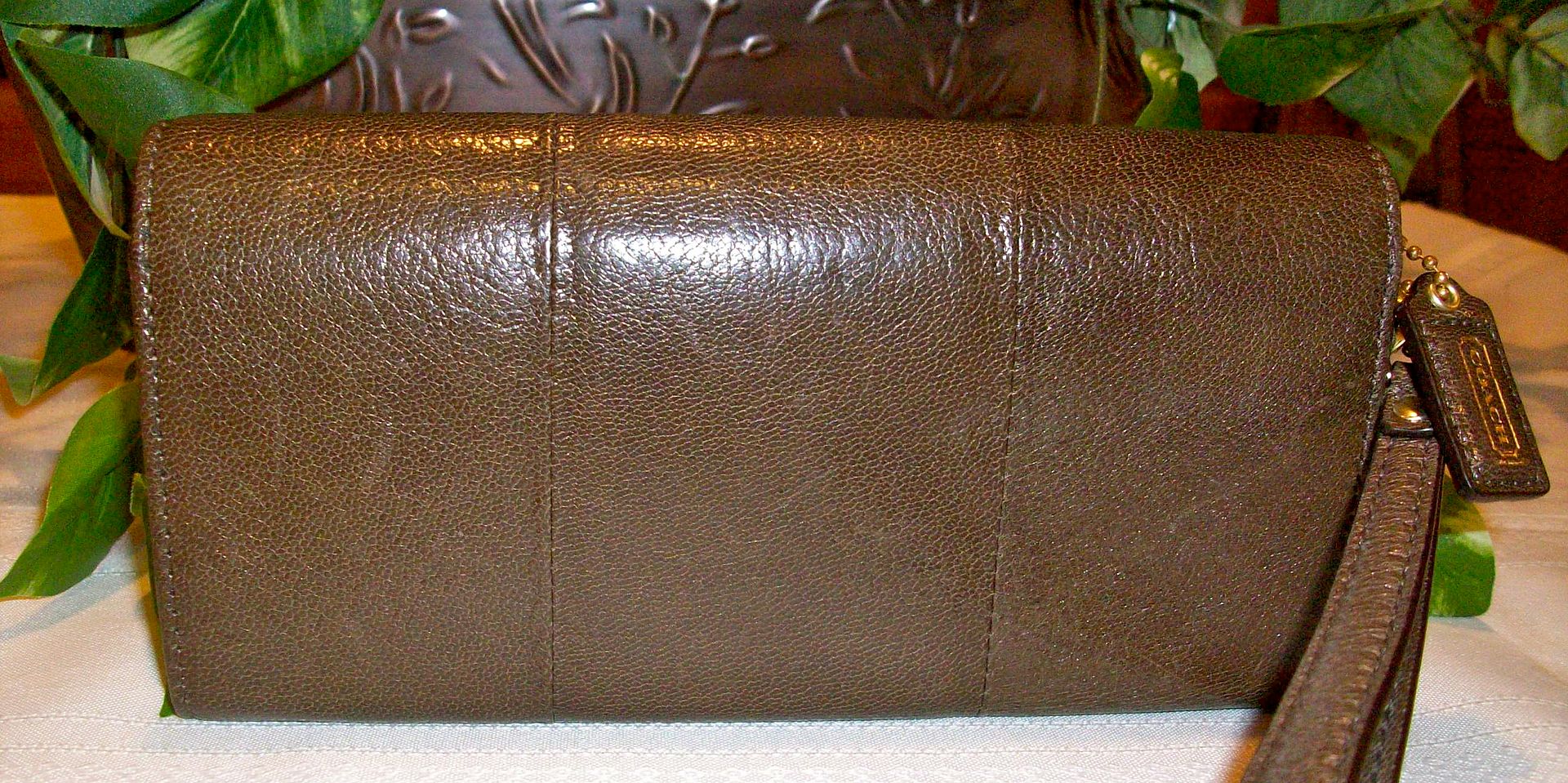 43294 kristin leather slim envelope wallet wristlet brown back