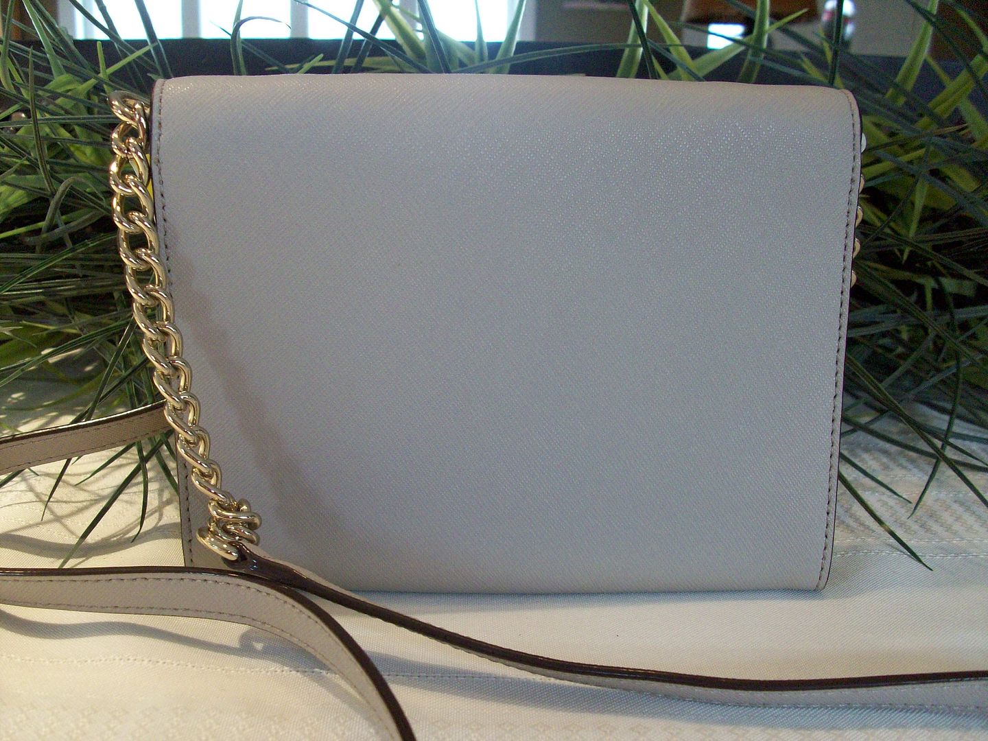 kate spade envelope purse on a chain back photo 100_1600.jpg