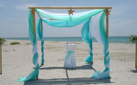 bamboo_trellis_starfish_Siesta_Florida_beach_wedding.jpg