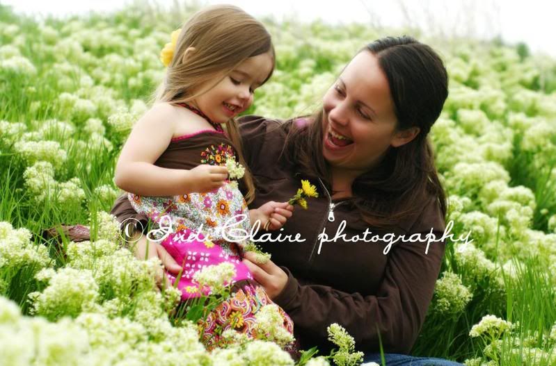 mom and me,mommy,indi claire photography,lethbridge child photographer
