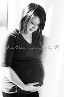 Maternity Photographer,belly,pregnant,indi claire photography