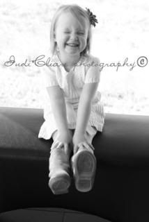 child photographer lethbridge,kids photographer,indi claire photography,cute kid