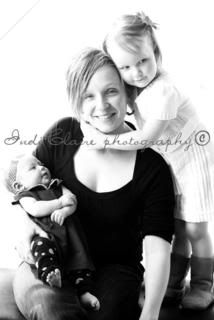 family,Family photographer,lethbridge portrait photographer,indi claire photography