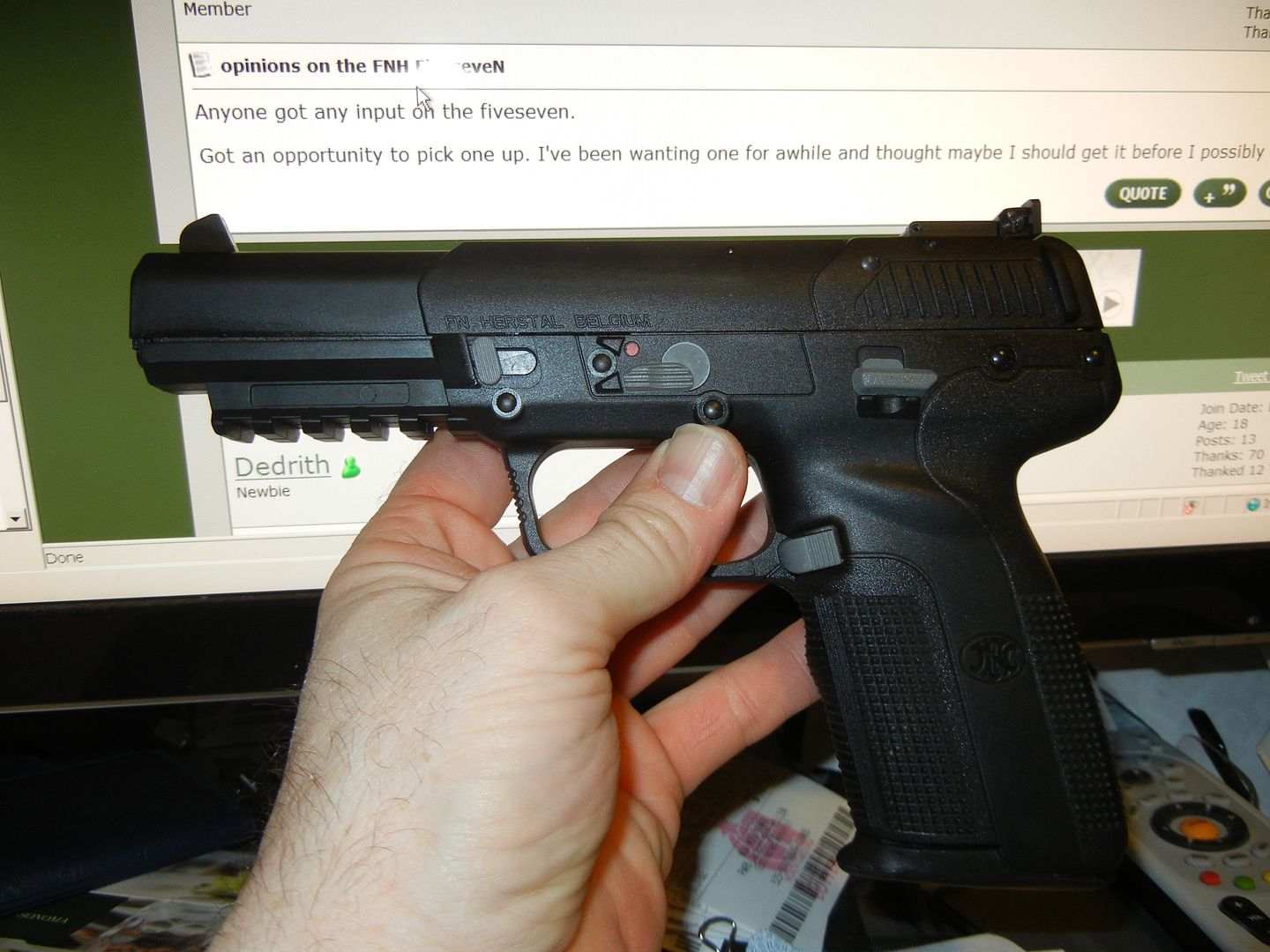 FN 5.7-showing off to appreciative eyes | Survivalist Forum