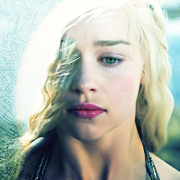 http://i901.photobucket.com/albums/ac218/tatanel/bla_bla_bla/DAENERYS_03.png